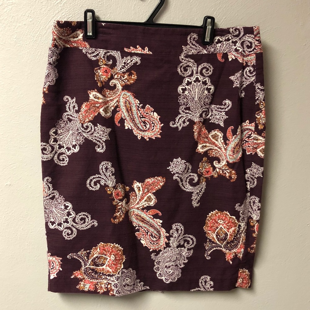 Ann Taylor Skirt - Size 8